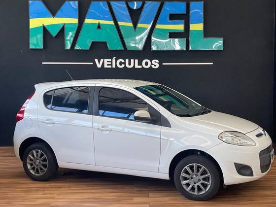 FIAT PALIO 1.4 MPI ATTRACTIVE WEEKEND 8V FLEX 4P MANUAL